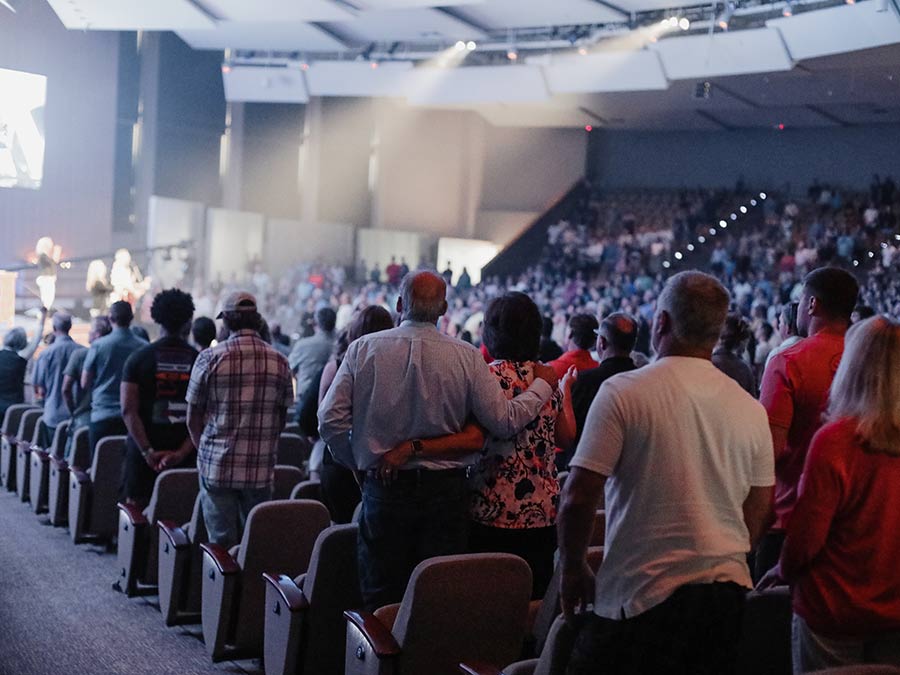 Weekly Services | Lutheran Church of Hope – West Des Moines