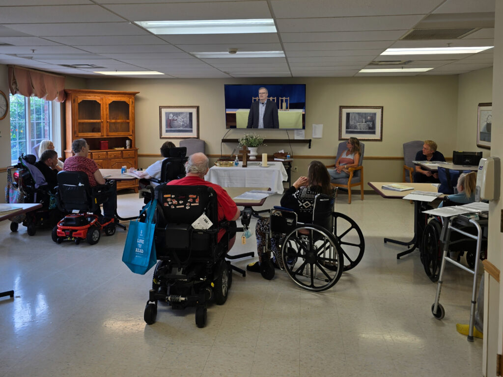 900x675SeniorOutreach